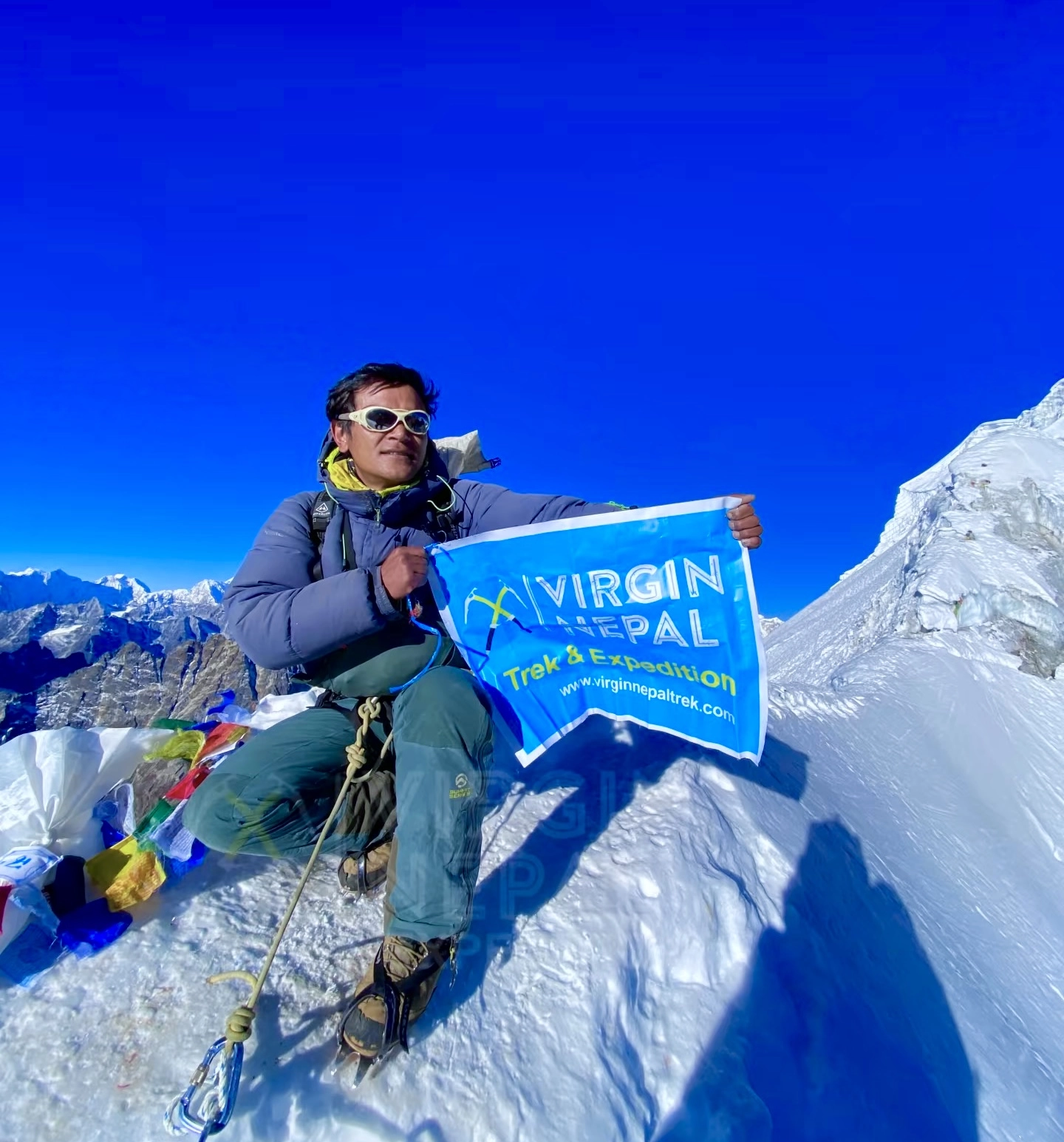 Lobuche East Peak Climbing